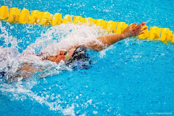 zwemster toussaint naar finale op 50 m rug