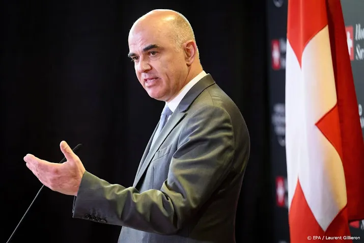 zwitserse president sterke oplossing in complexe situatie