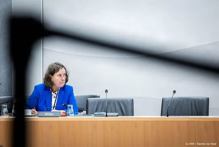 anp091024135 1