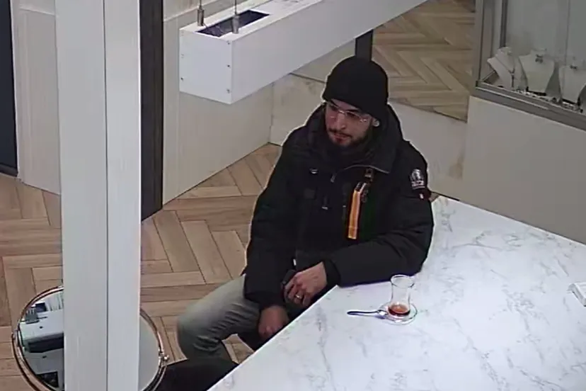 verdachte dfst sieraden eindhoven 1