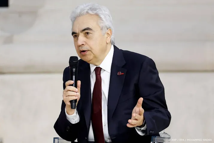 anp100325048 1