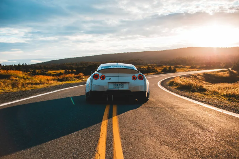erik mclean zrns2r5azu0 unsplash