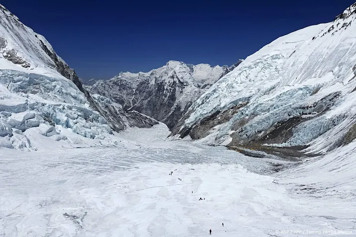 anp081025063 1