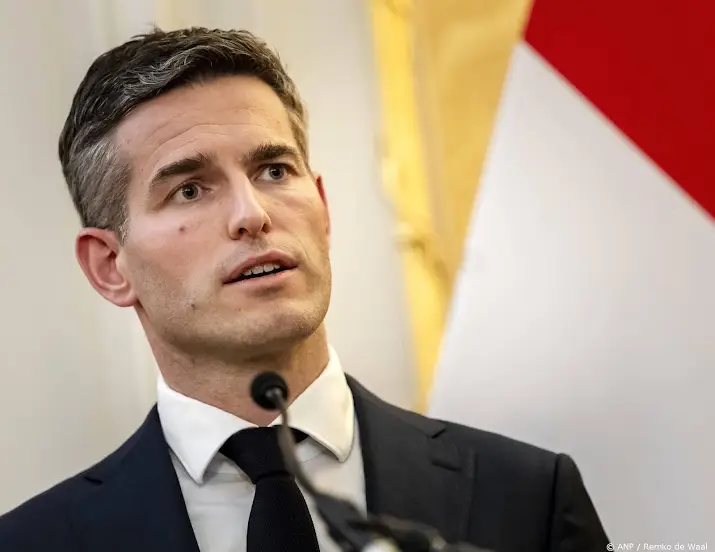 anp081026174 1