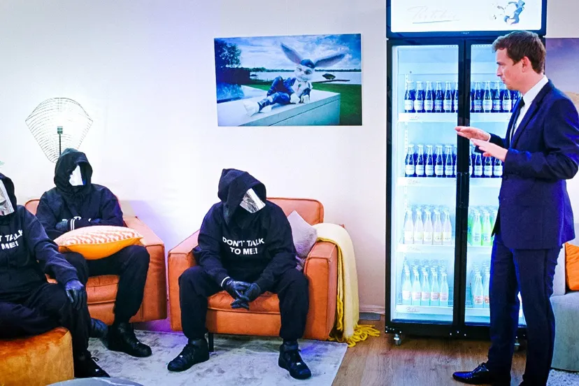 220217NIELSDESTADSBADERMASKEDSINGERVTM