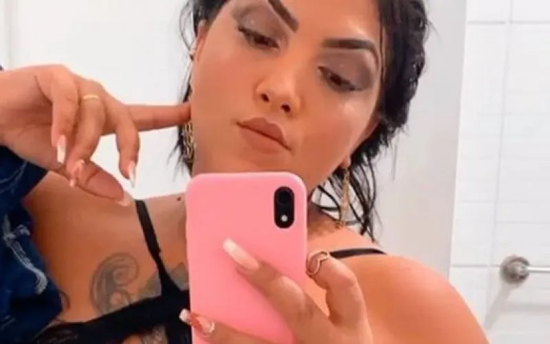 AmandaNunesTheSun