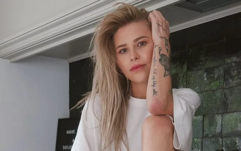 allisonscottINSTAGRAM 1