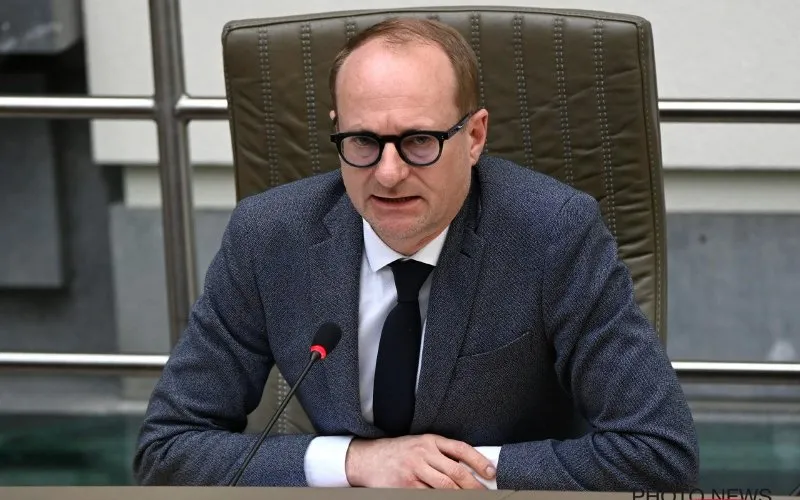 benweytsPHOTONEWS 5 1