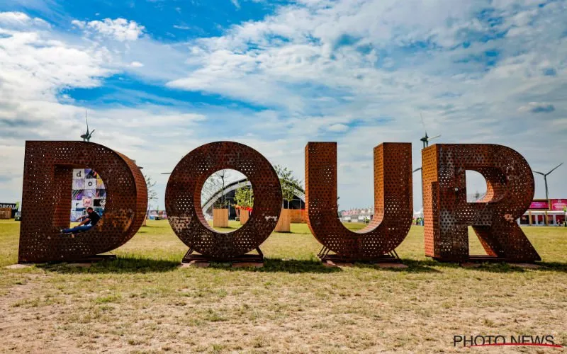 dour