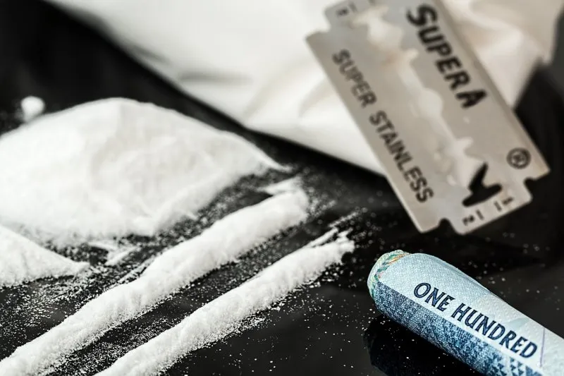 drugs 908533 1280
