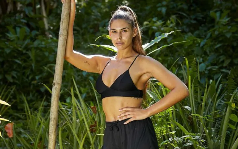 natassiavankerkvoordeVIER