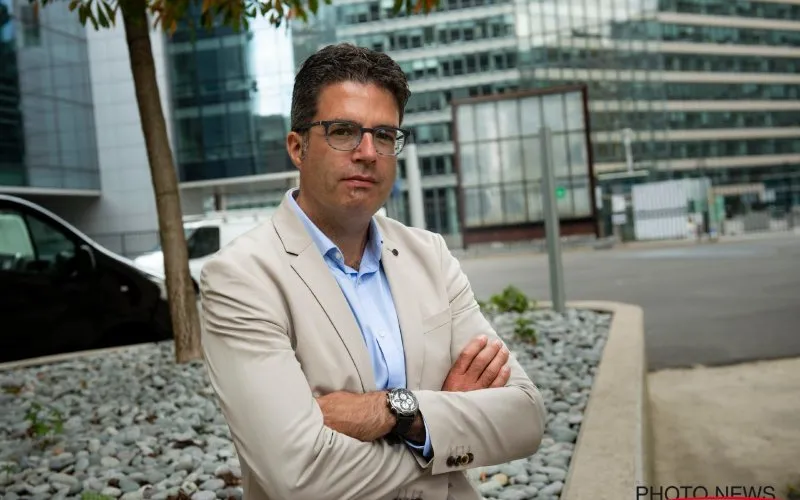 stevenvanguchtphotonews 1 4