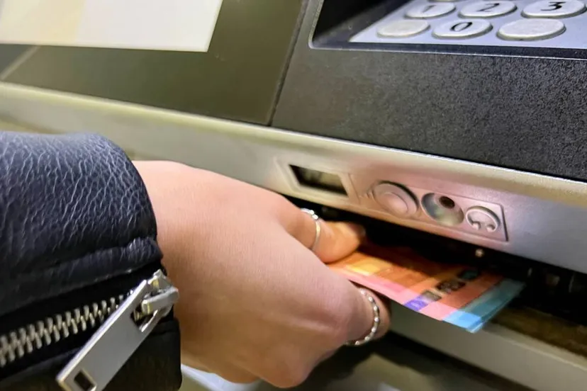 250731BANKAUTOMAAT