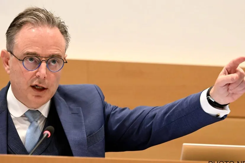 250805BARTDEWEVER
