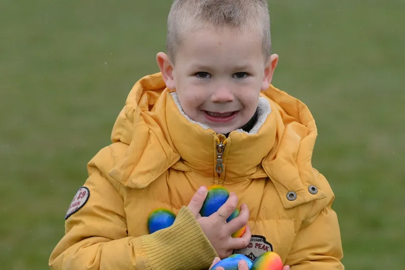 2015 06 06 veensche boys paaseieren zoeken 2015 jouno