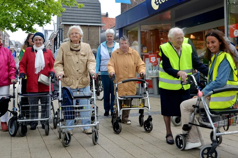 2015 06 09 loopgroep rollatorfit
