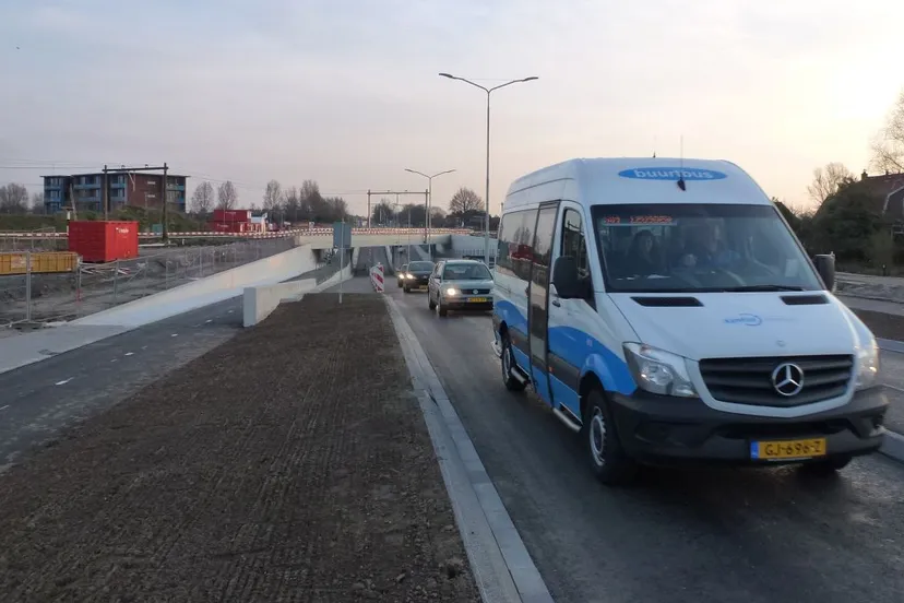 2019 01 11 eerste buurtbus door de spoortunnel nijkerk
