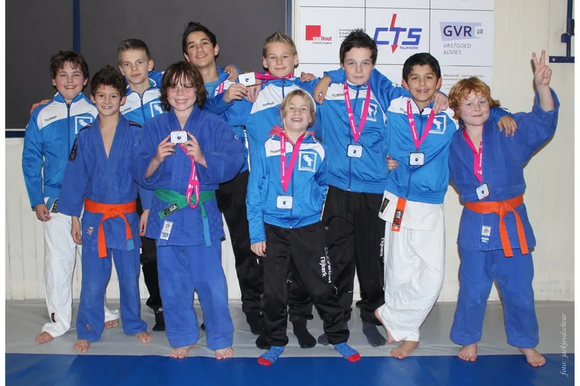 da0wvm0ej2solekagjlhgrr0s 2013 11 30 jvdsalmeredeelnemersmb 2