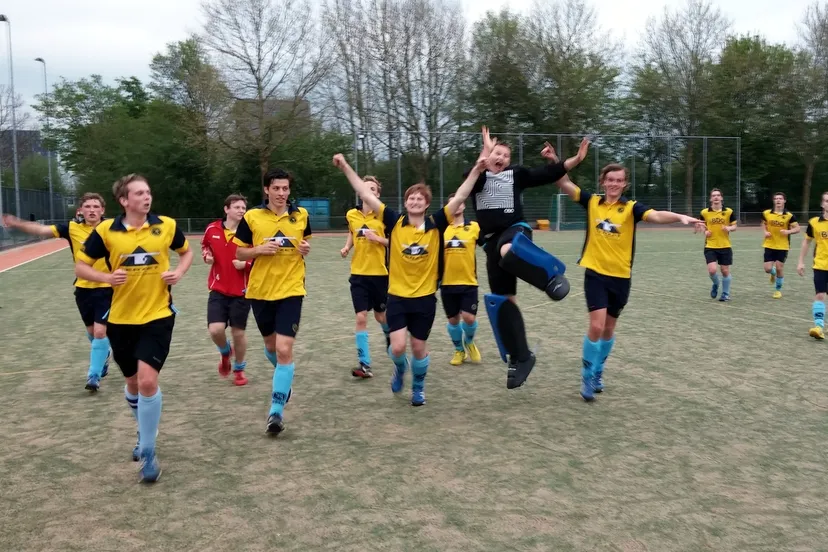 dp4cyc46c97xbmwvvhilxo1pt 2014 04 06 mhc nijkerk