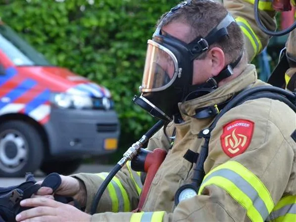 e5sevef06zh8ecrghwh4yx4dg 233028