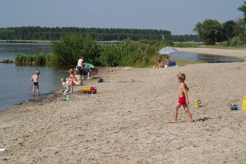 hbgji4tq38yyvpmvqsf5aoajw nieuw hulckesteijn