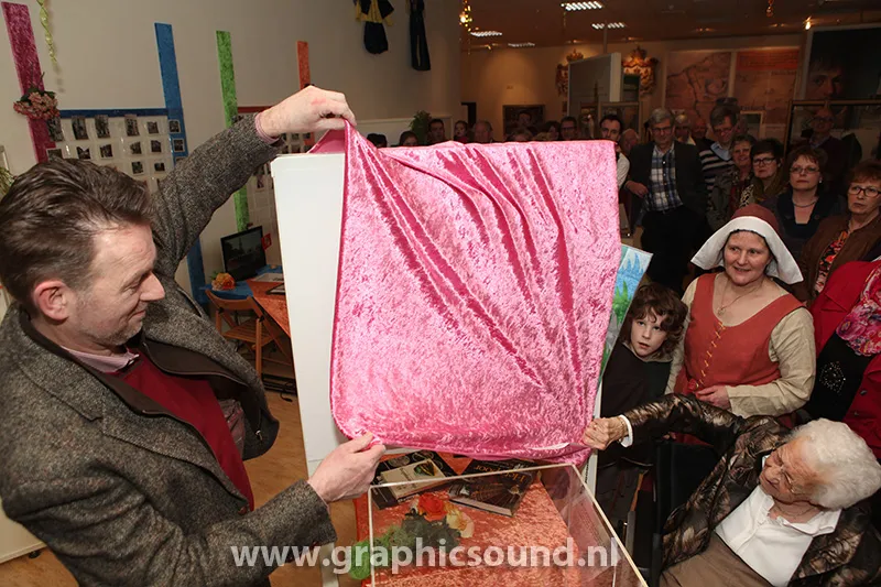 lfi0kfbmbll0prxemznr56rih 218803