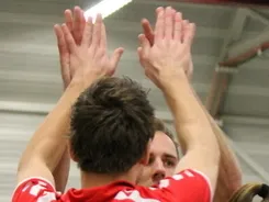 lyus8e2xs2kmn42yd8kfg8dn4 218918