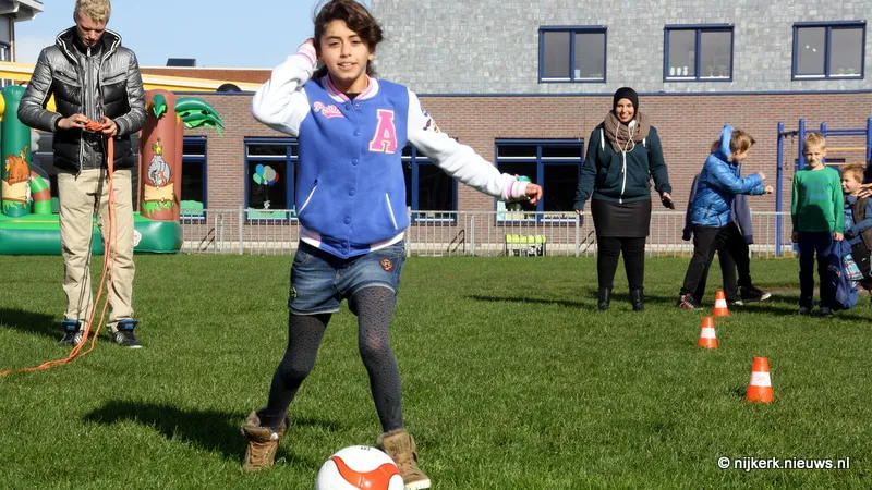 rwrc8mn7o7chw322chlb8yedm 2014 10 22 wijkfestival 4