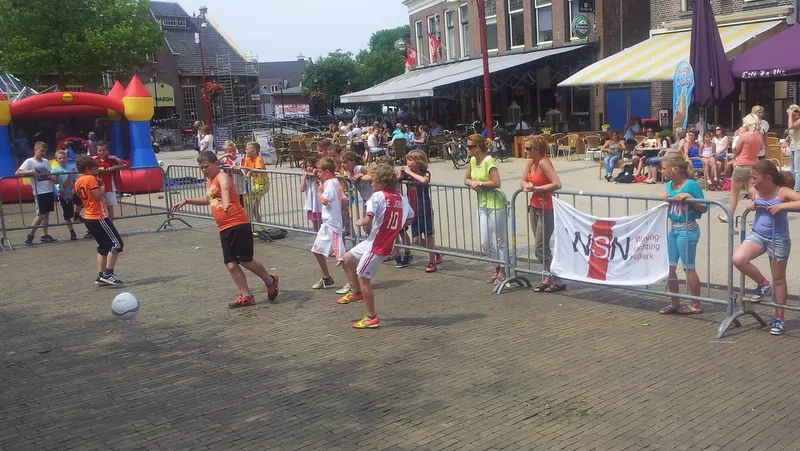 svnrqddyx0509awq0a4mj1h95 2013 06 19 14