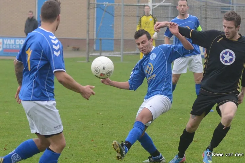 t6wg7ih013fqe2h5oth29s8a4 2013 11 16 veensche boys khc 16 11 benali