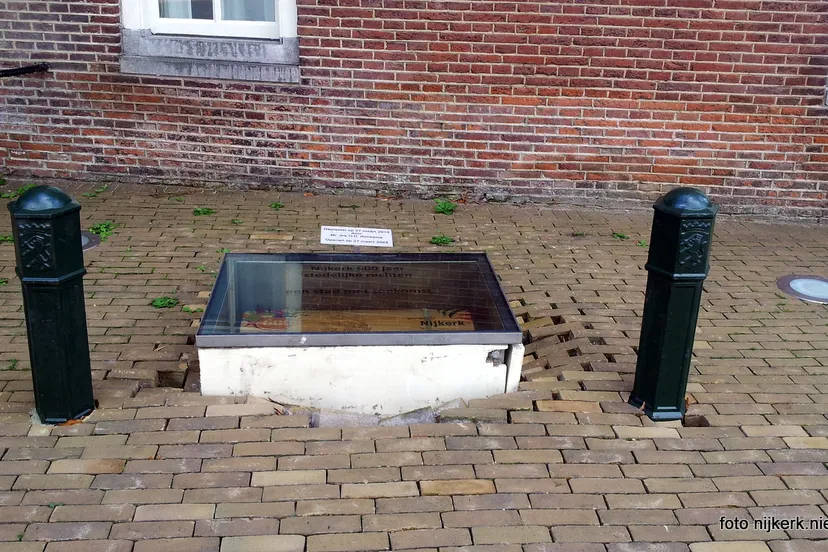 uar9s0k90b4dise10b78gk4fy 2013 09 26 schatkist 1