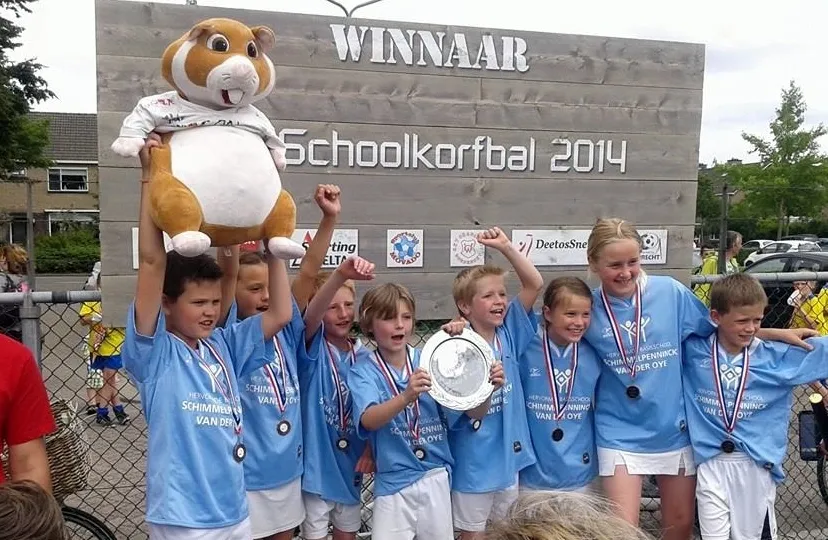 ustogt85naq5eng8d8h8xugzm 2014 06 15 schoolkorfbal