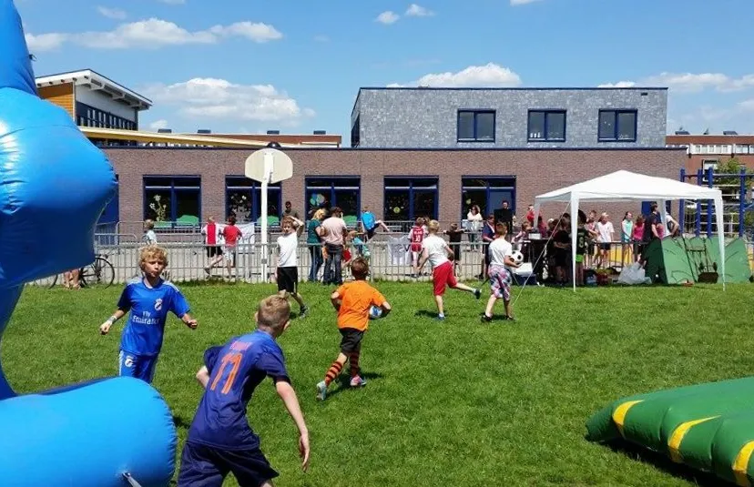 vmoygo62crmzdinelisgfltfk 2014 06 17 straatspeeldag