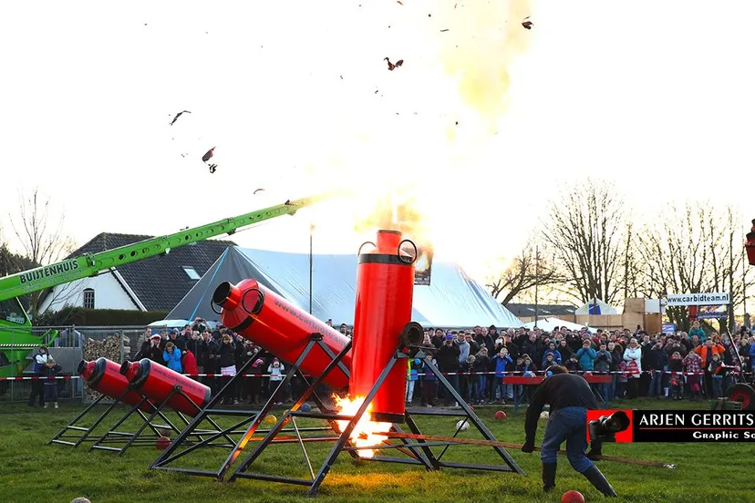 2014 12 31 carbidschieten 01