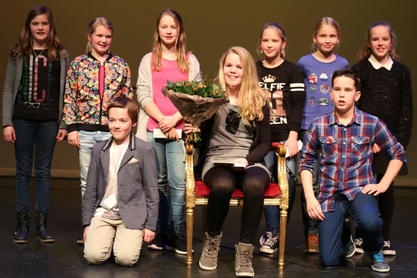 2015 03 06 voorleeswedstrijd jolijn boerema