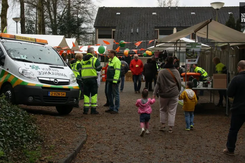 2015 04 11 dierenambulance 002