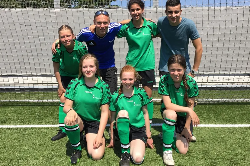 2015 06 05 accent meisjesvoetbalteam