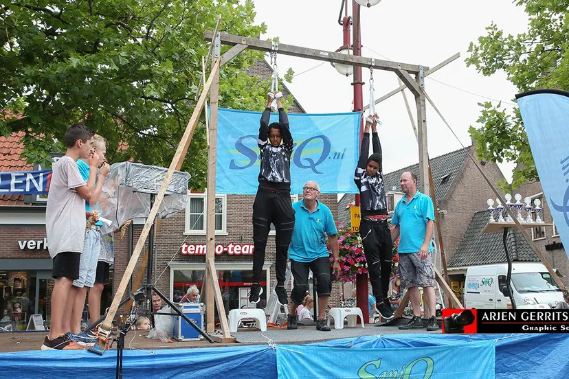 2015 08 15 zomerfeest dweilhangen 006