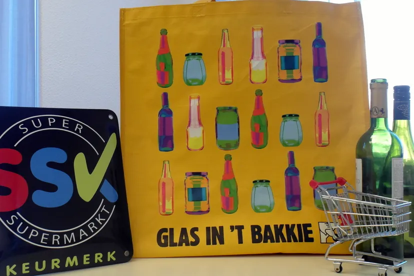 2015 08 18 glas in t bakkie ssk