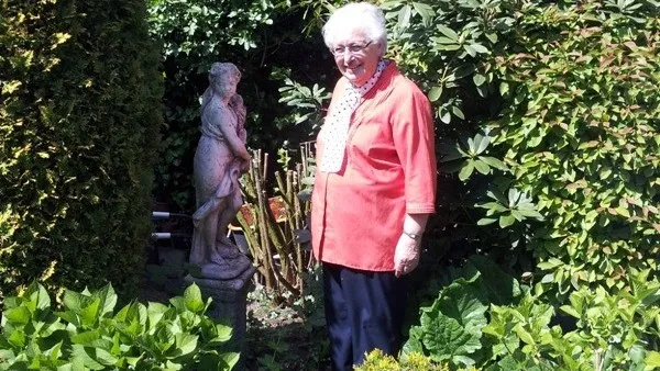 2015 09 15 satter hoveier helpt