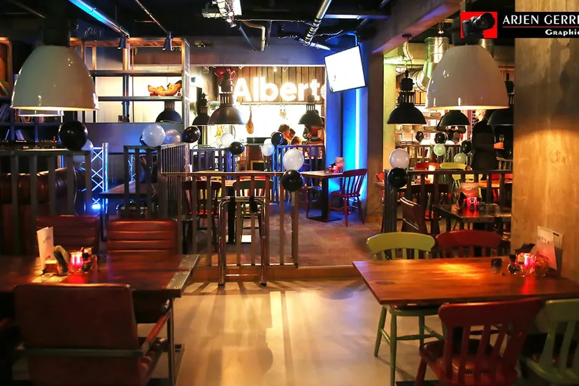 2015 10 26 opening albertos 006