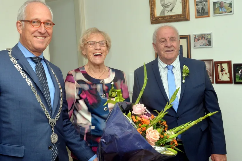 2015 11 09 daatselaar 60 jaar getrouwd