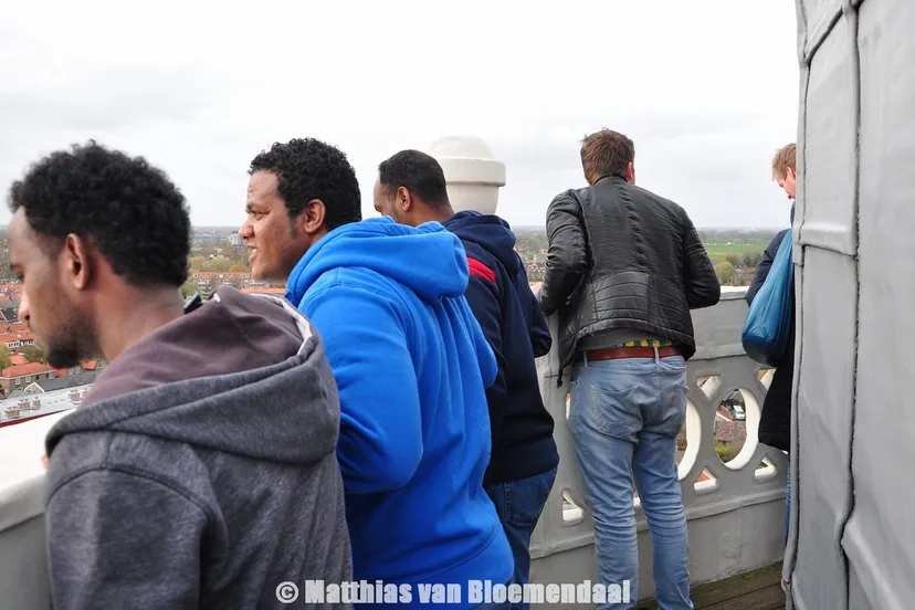 2015 11 14 stadwandeling statushouders 6