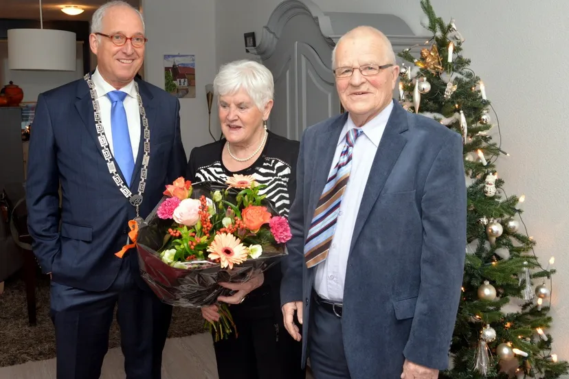 2015 12 21 van de kolk 65 jaar getrouwd