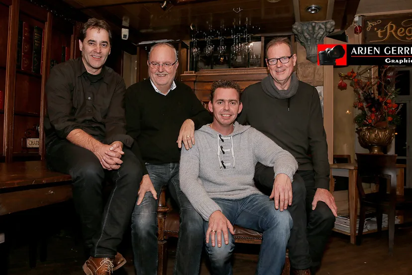 2016 01 11 bestuurswisseling glazen huys