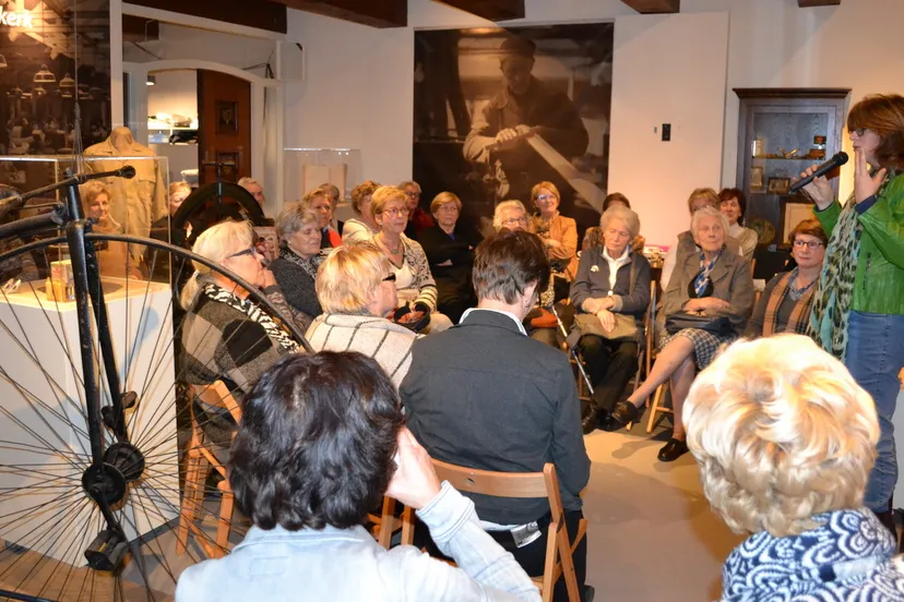 2016 01 13 inner wheel nijkerk op bezoek bij museum nijkerk
