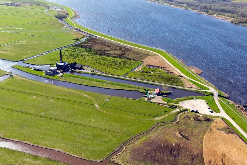 2016 02 09 stoomgemaal hertog reijnout nijkerk luchtfoto 2