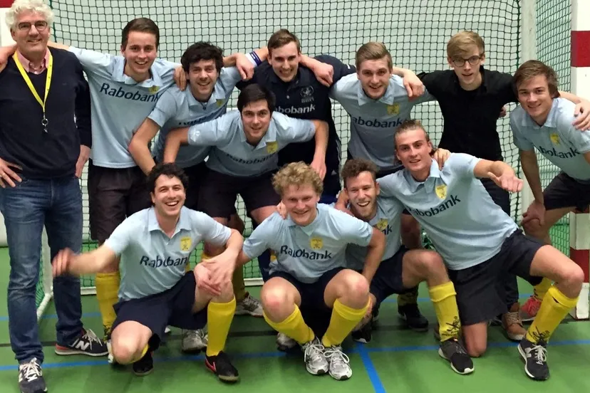 2016 02 15 mhc hoevelaken heren1 zaalkampioen