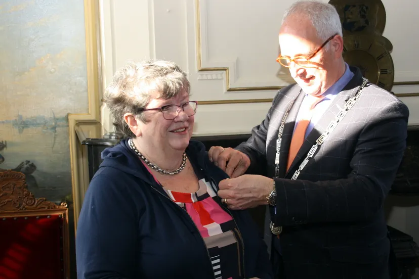 2016 03 17 mevrouw blok erepenning 4