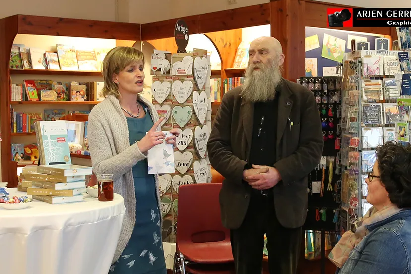 2016 03 18 boekhandel den hertog 003